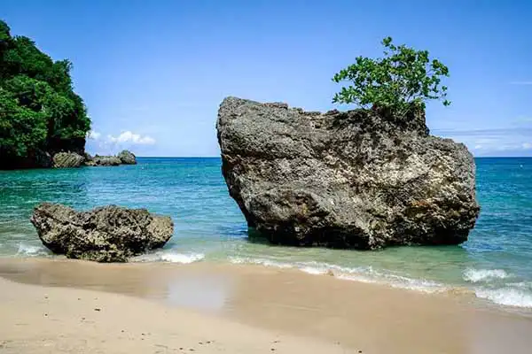 padang-padang beach